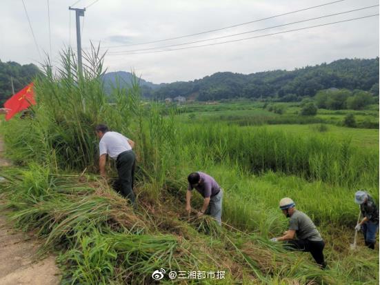 請戰(zhàn)！20余名退役軍人組建志愿隊 遞交抗洪搶險請戰(zhàn)書