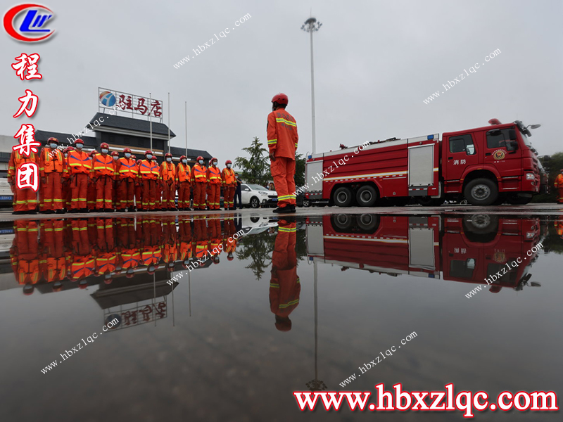 面對暴雨來臨，鄭州是一所溫暖的城市，困境中大家共同守望度難